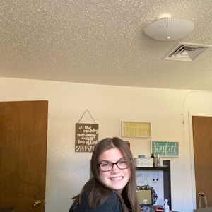 Meet your Posher, Mallorie